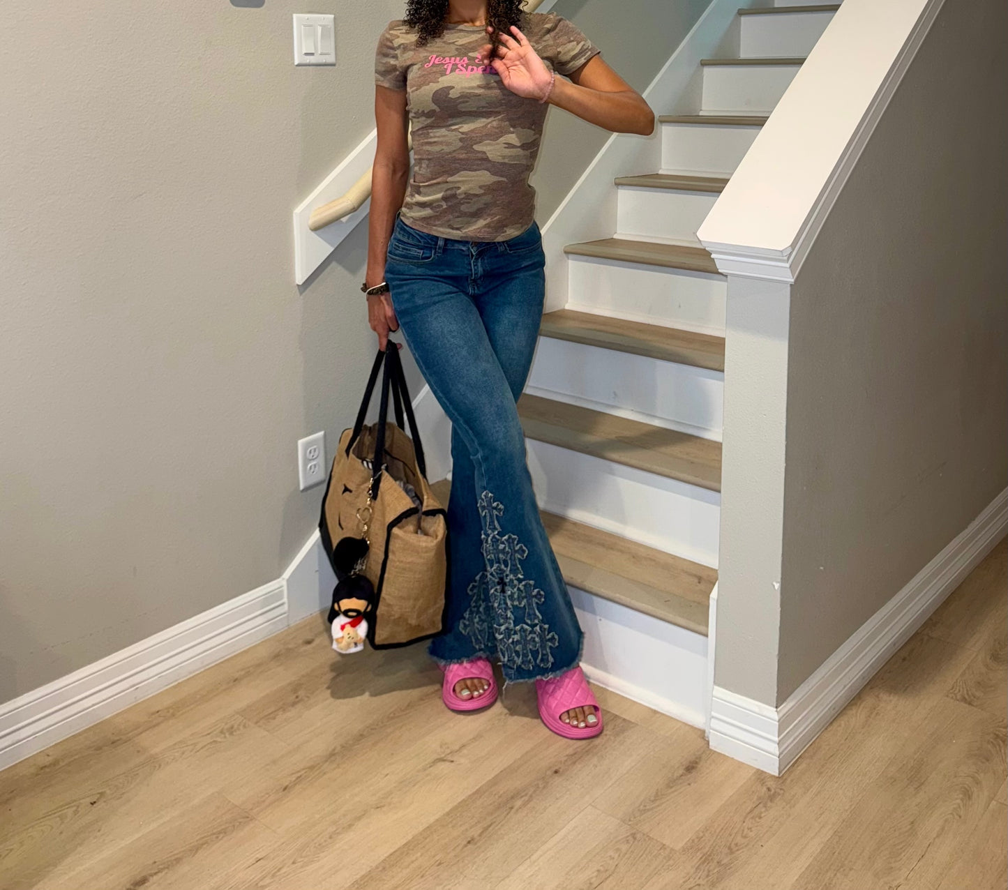 Jesus is with me™ Purse & Keychain Charm